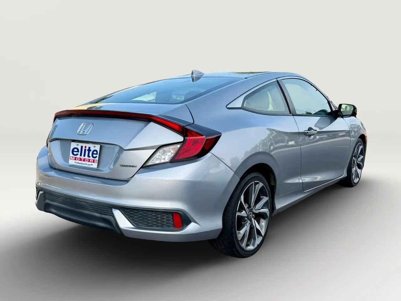 Used 2019 Honda Civic Touring image 8