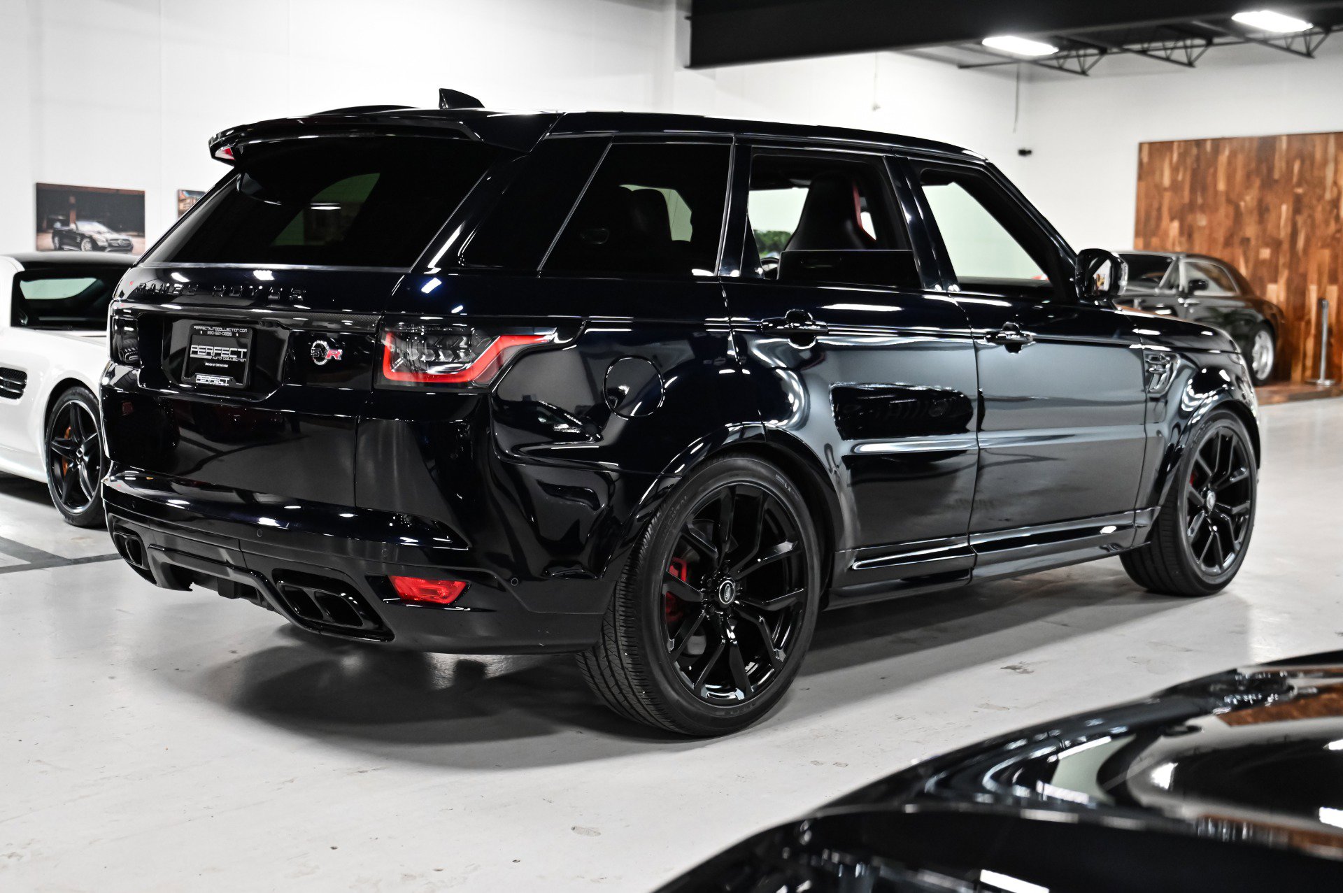 Used 2022 Land Rover Range Rover Sport SVR Carbon Edition image 67