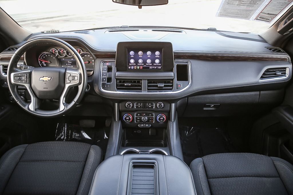 Used 2024 Chevrolet Suburban LS image 14