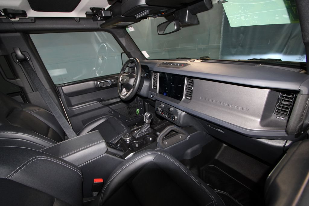 Used 2025 Ford Bronco Badlands AWD/4WD image 23