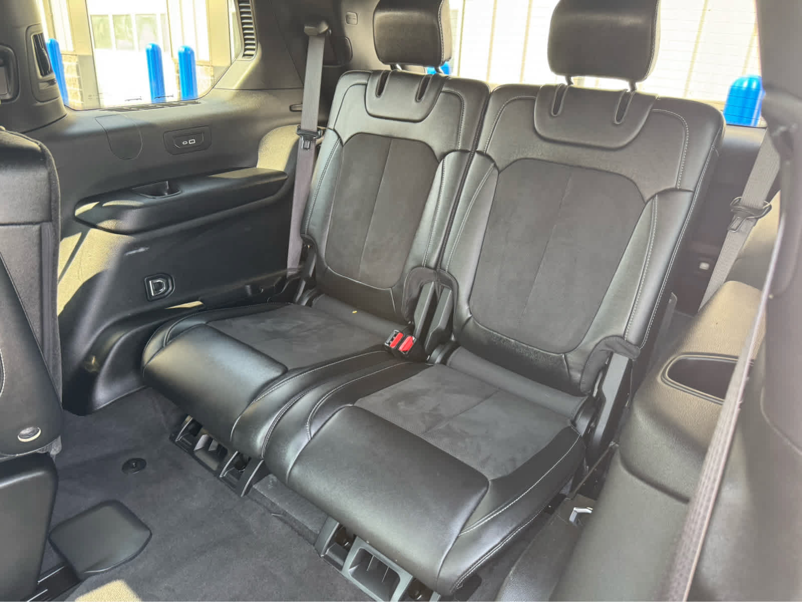 Used 2022 Jeep Grand Cherokee L Laredo AWD/4WD image 15