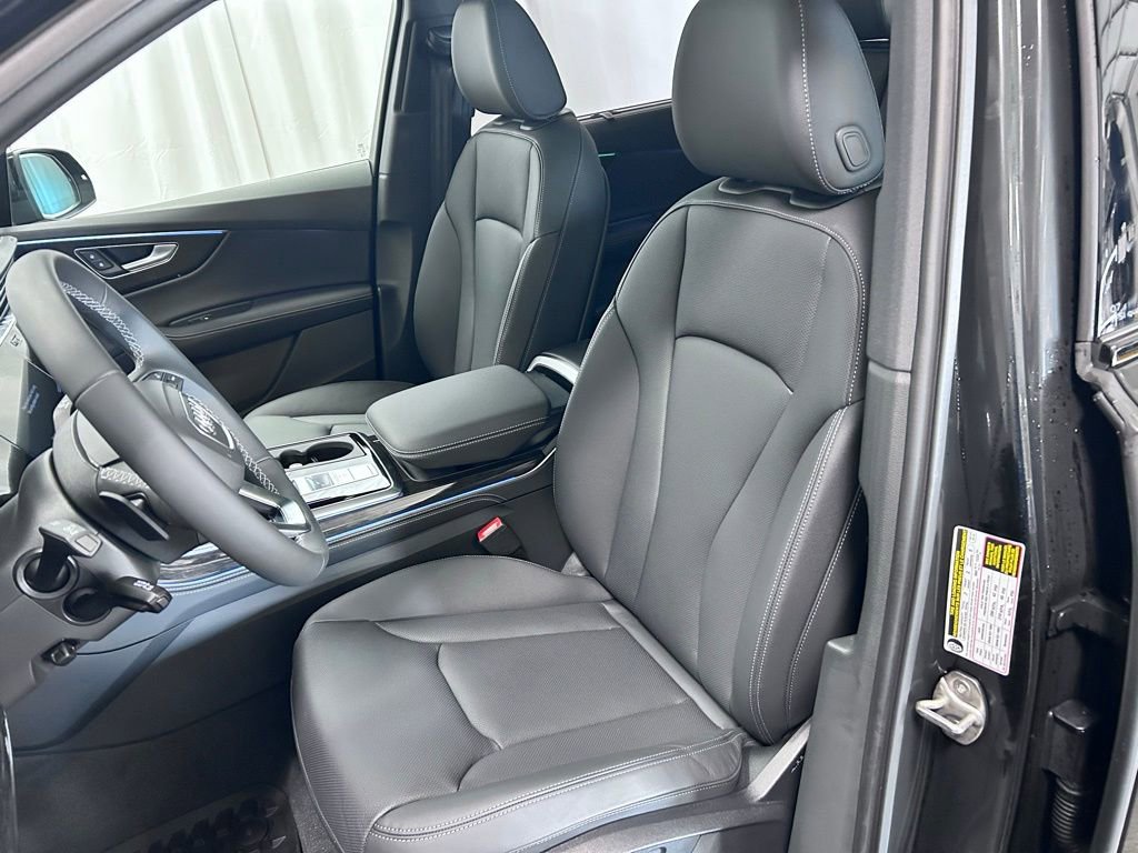 New 2026 Audi Q7 3.0T Premium Plus image 8