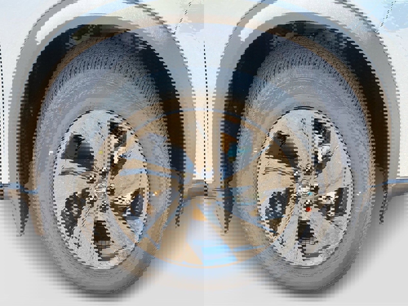 New 2026 Nissan Rogue SV image 8