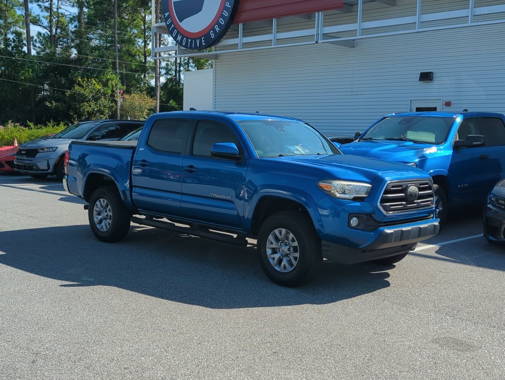 Used 2018 Toyota Tacoma SR5 RWD image 6