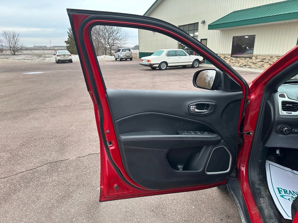 Used 2021 Jeep Compass 80th Special Edition image 11