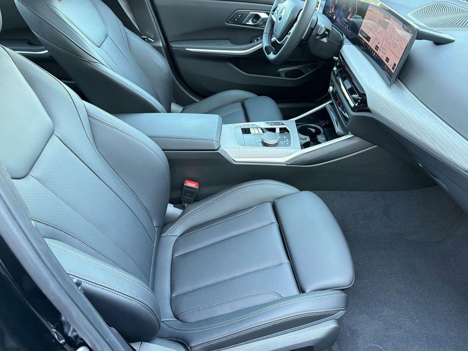 Certified 2026 BMW 330i Sedan RWD image 28
