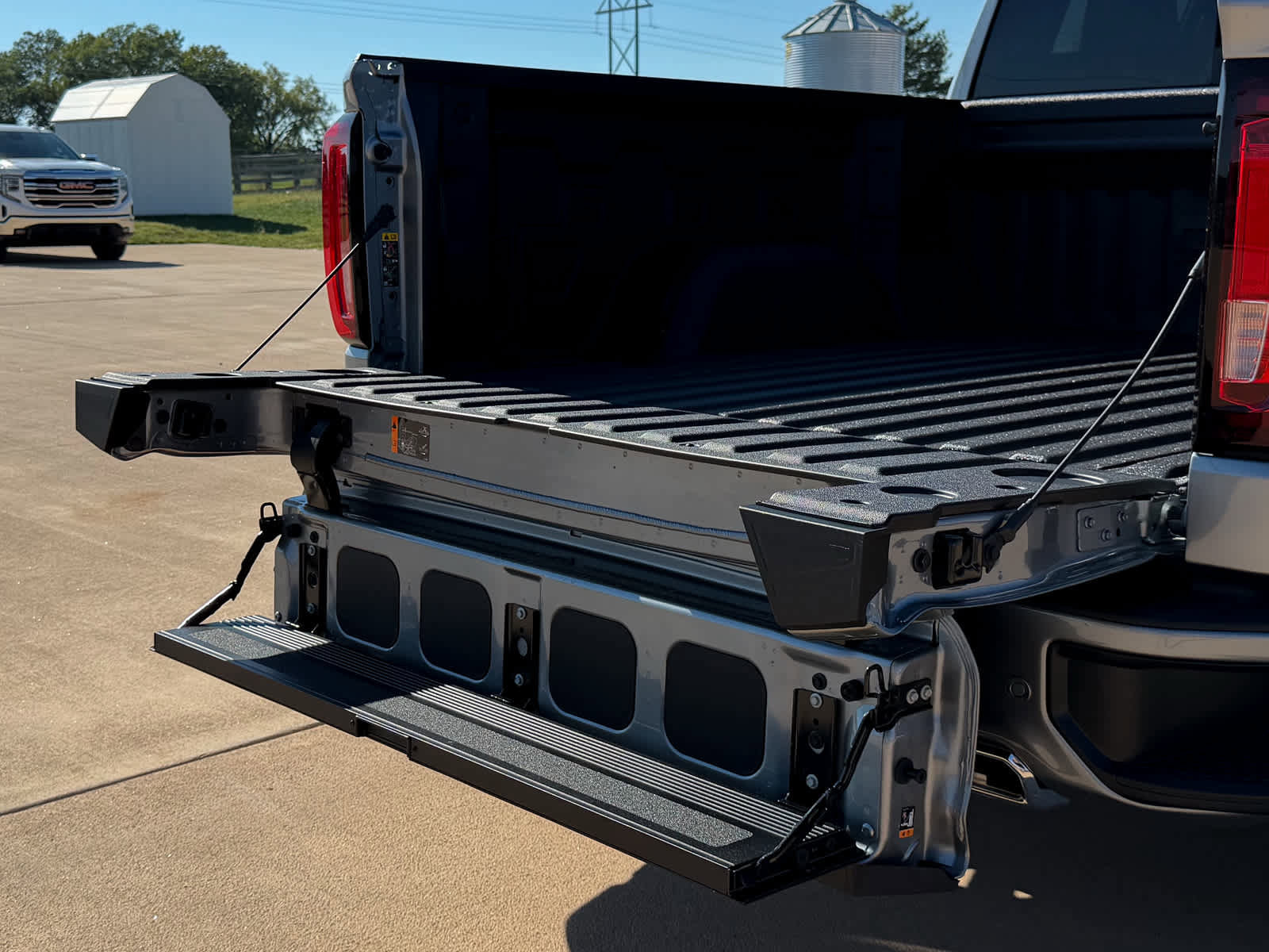 New 2026 GMC Sierra 1500 Denali w/ Denali Reserve Package image 7