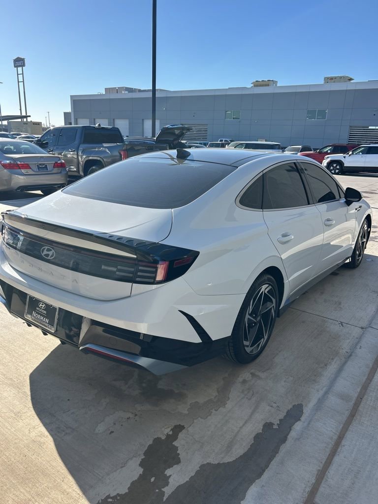 Certified 2025 Hyundai Sonata SEL image 5
