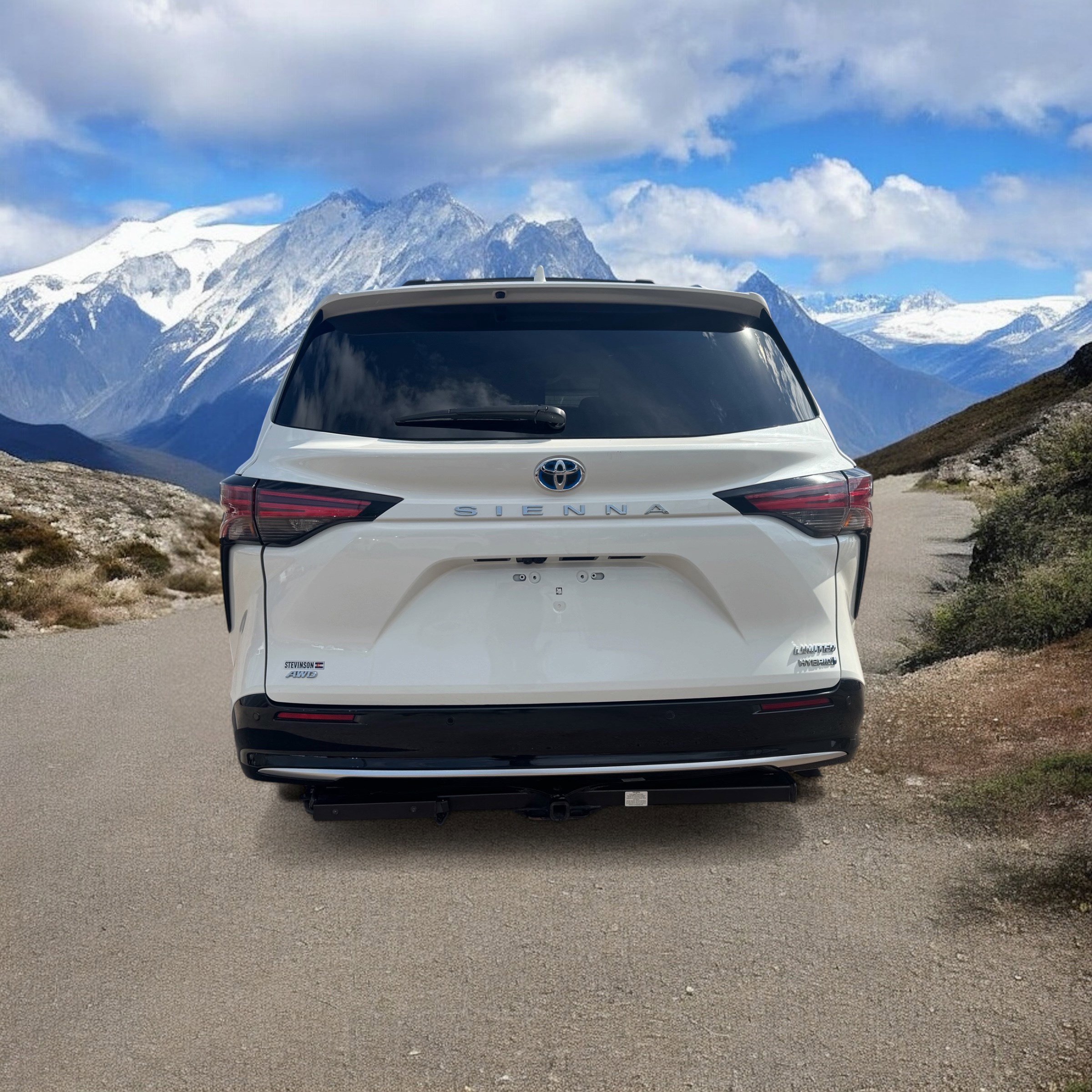 Certified 2021 Toyota Sienna Limited image 4