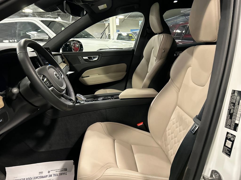 Used 2026 Volvo XC60 B5 Plus w/ Protection Package Premier AWD/4WD image 10