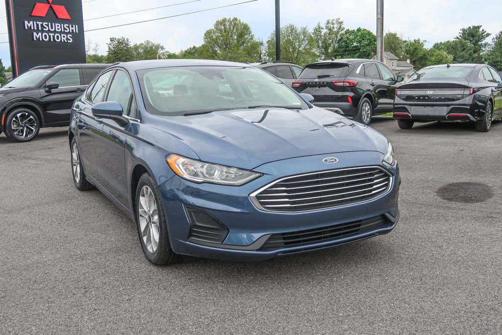 Used 2019 Ford Fusion SE FWD image 7