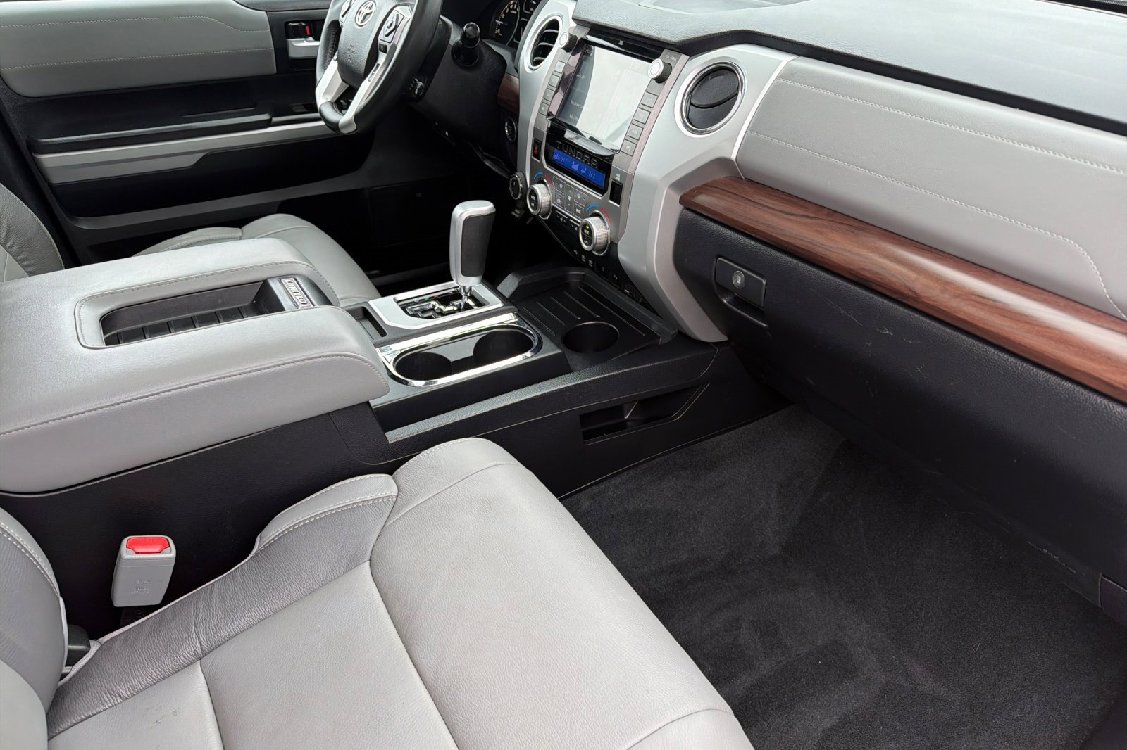 Used 2021 Toyota Tundra Limited w/ Limited Premium Package image 15