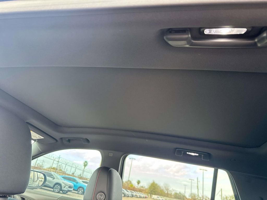 New 2026 Chevrolet Suburban Premier image 47