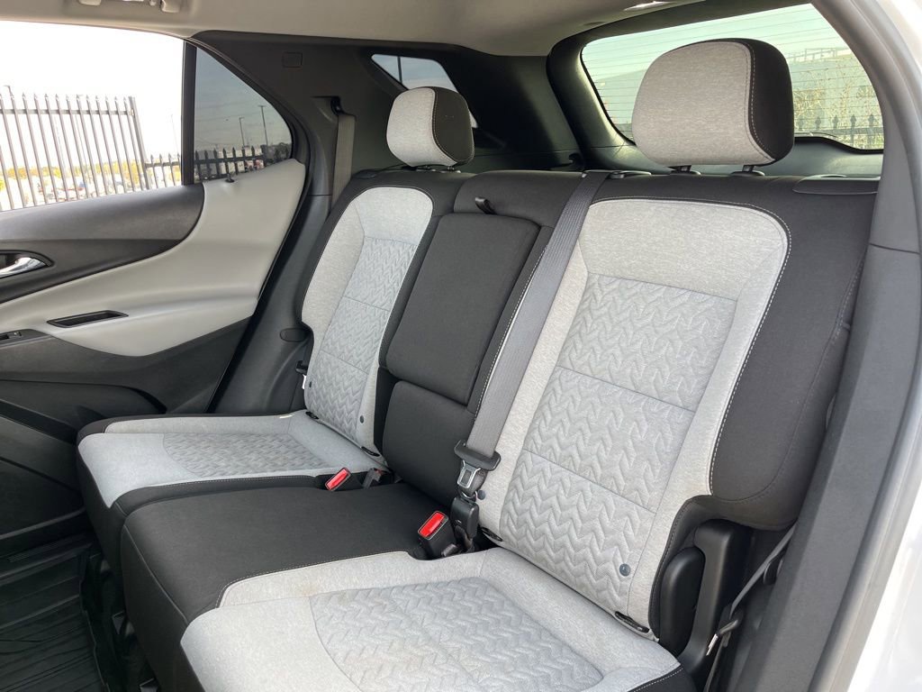 Used 2024 Chevrolet Equinox LS w/ LS Convenience Package image 23