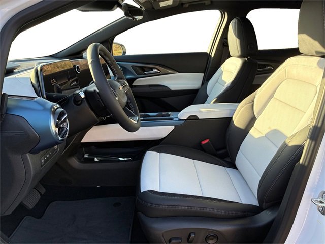 New 2026 Chevrolet Equinox EV LT w/ Convenience Package II image 11