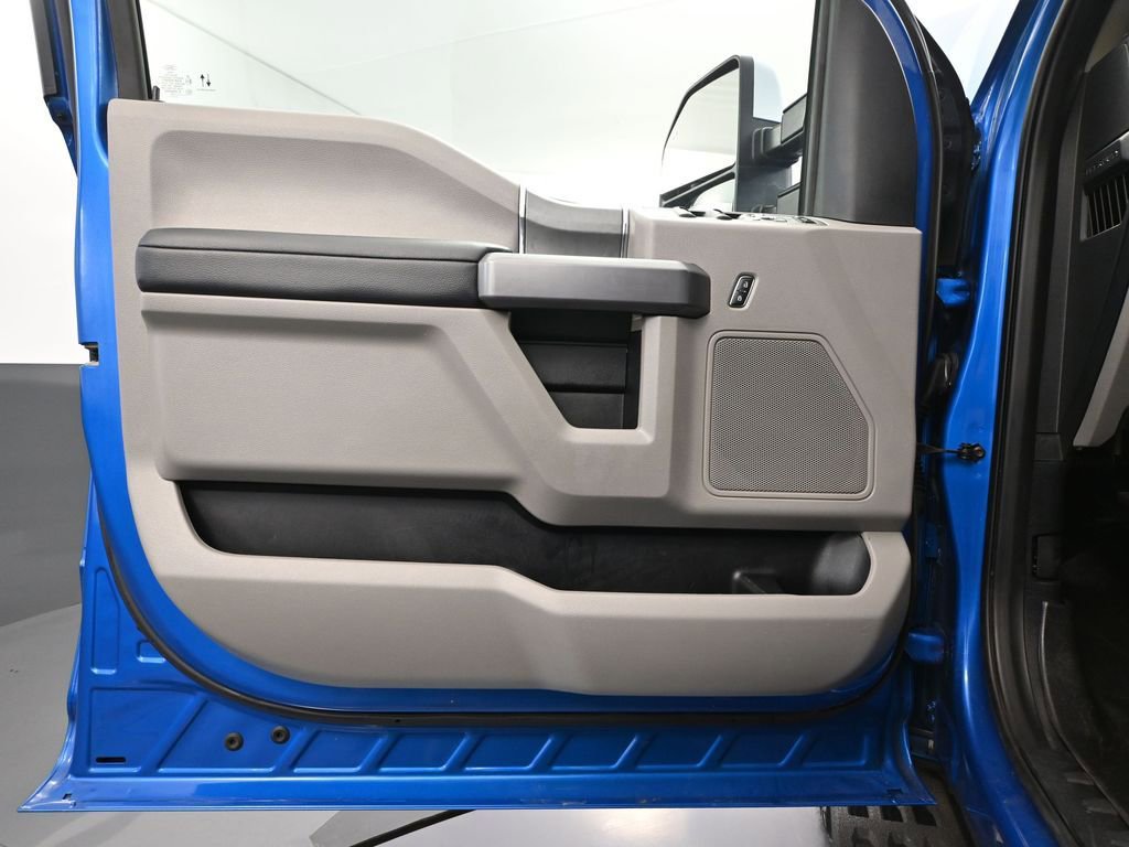 Used 2020 Ford F350 XLT w/ Tremor Off-Road Package image 20