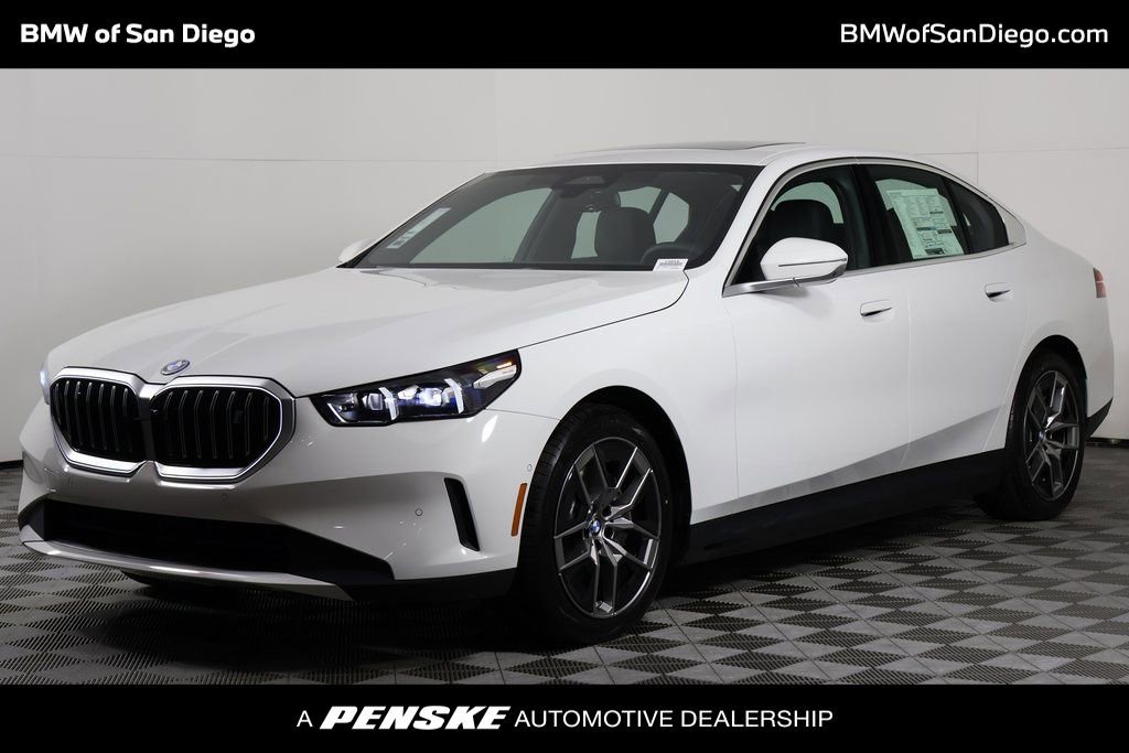 New 2026 BMW i5 eDrive40 w/ Premium Package image 1