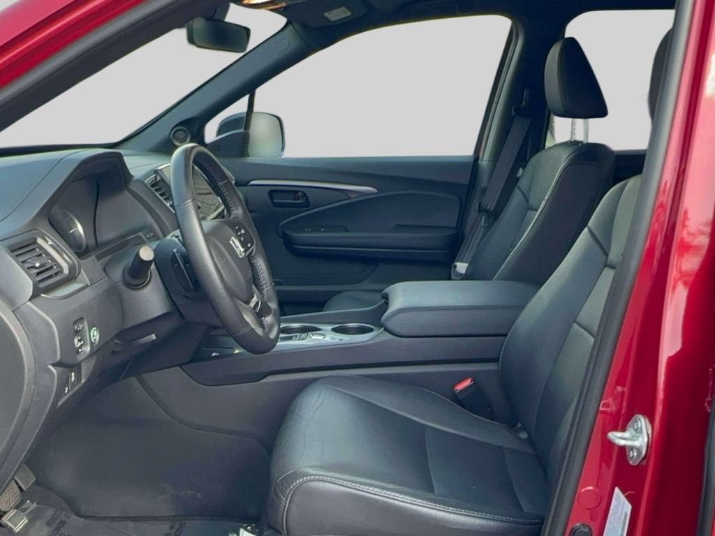 Certified 2025 Honda Passport EX-L image 14