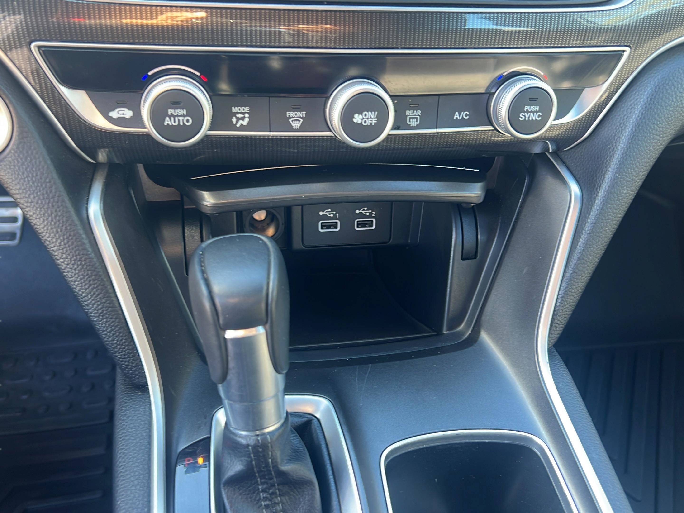 Used 2022 Honda Accord Sport image 11