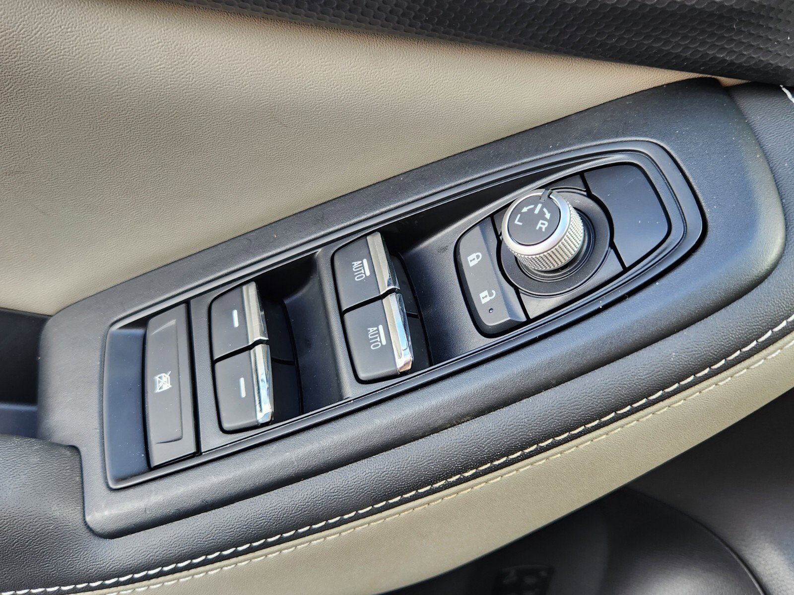 Used 2022 Subaru Forester Limited image 16