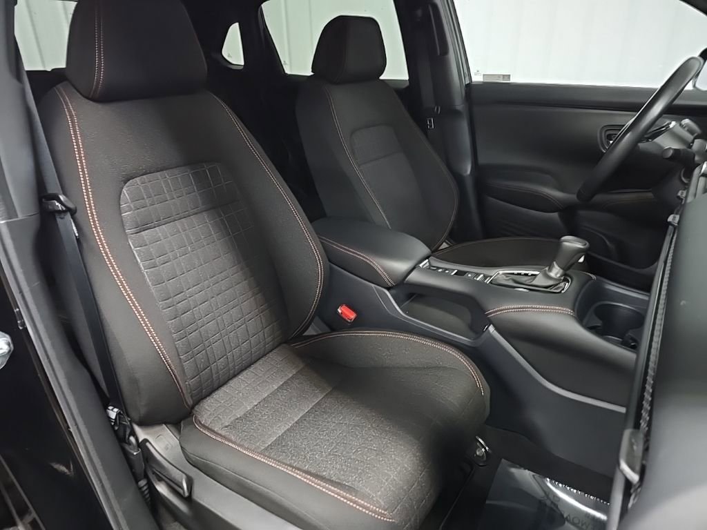 Used 2023 Honda HR-V Sport image 14