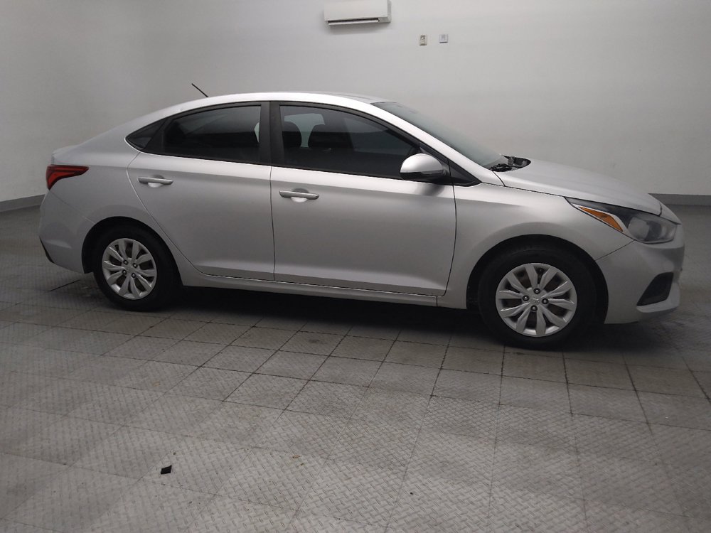 Used 2020 Hyundai Accent SE FWD image 11