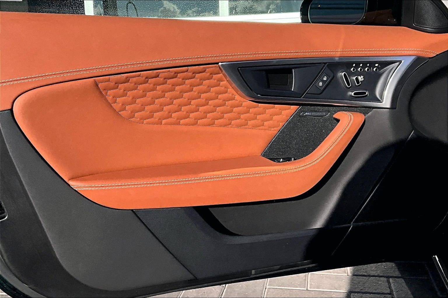 Used 2024 Jaguar F-TYPE R-Dynamic RWD image 22