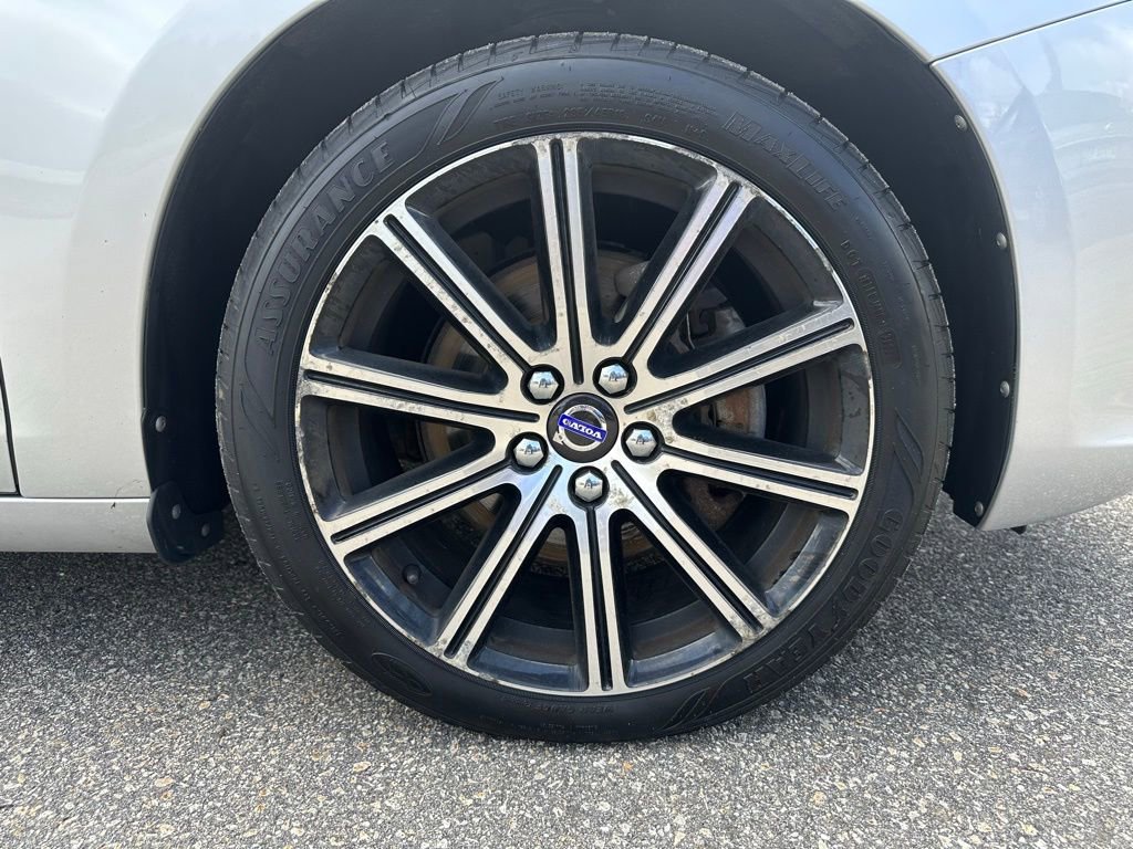 Used 2018 Volvo S60 T5 Inscription AWD/4WD image 9