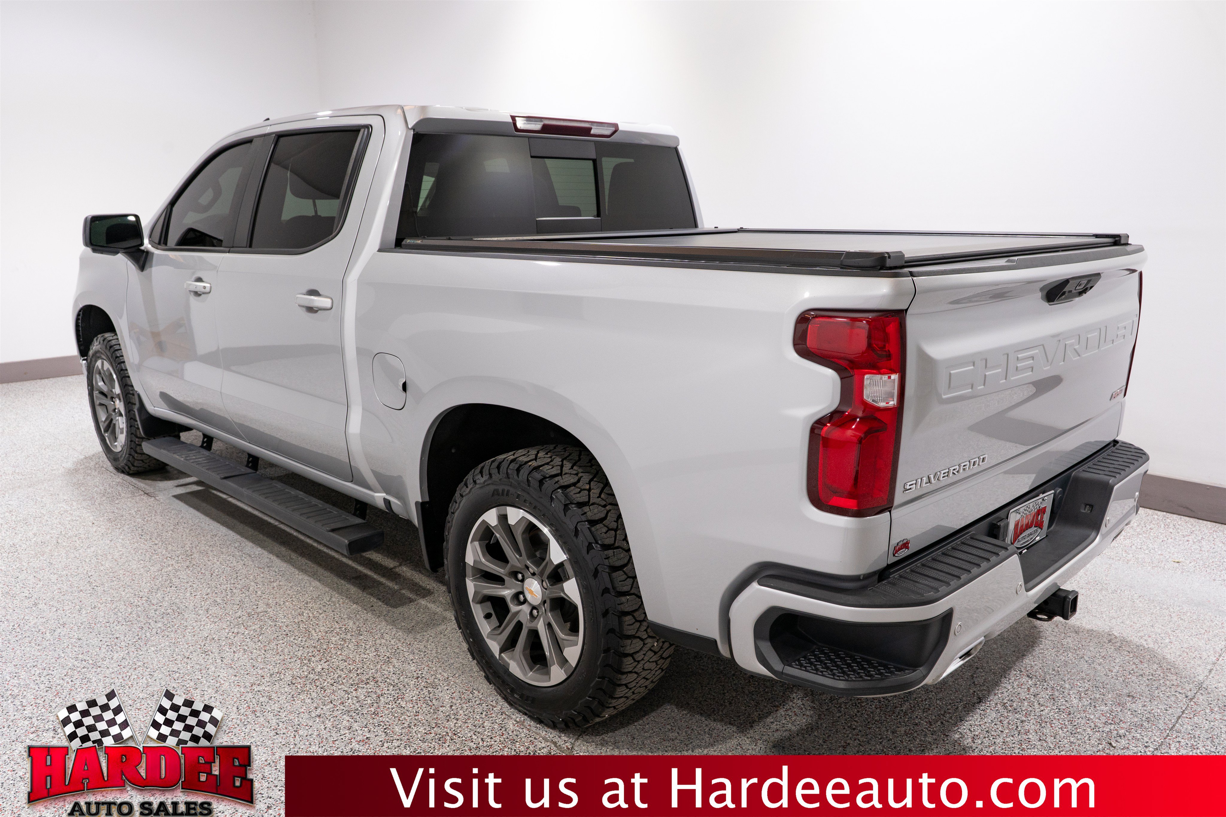 Used 2022 Chevrolet Silverado 1500 RST w/ RST All Star Premium Package AWD/4WD image 3