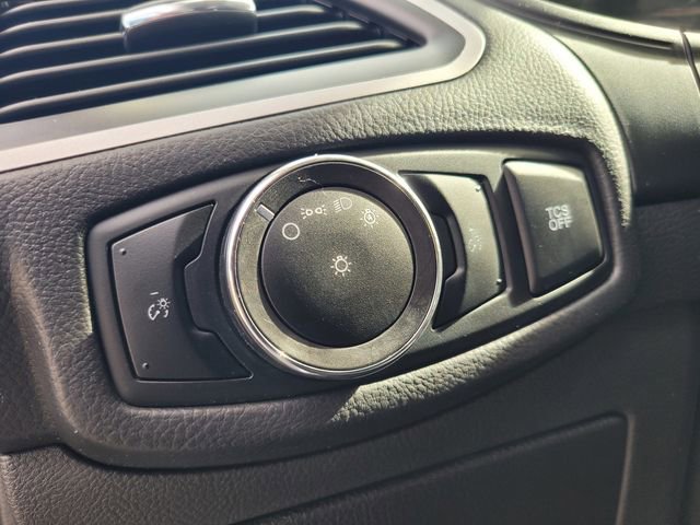 Certified 2023 Ford Edge SEL image 17