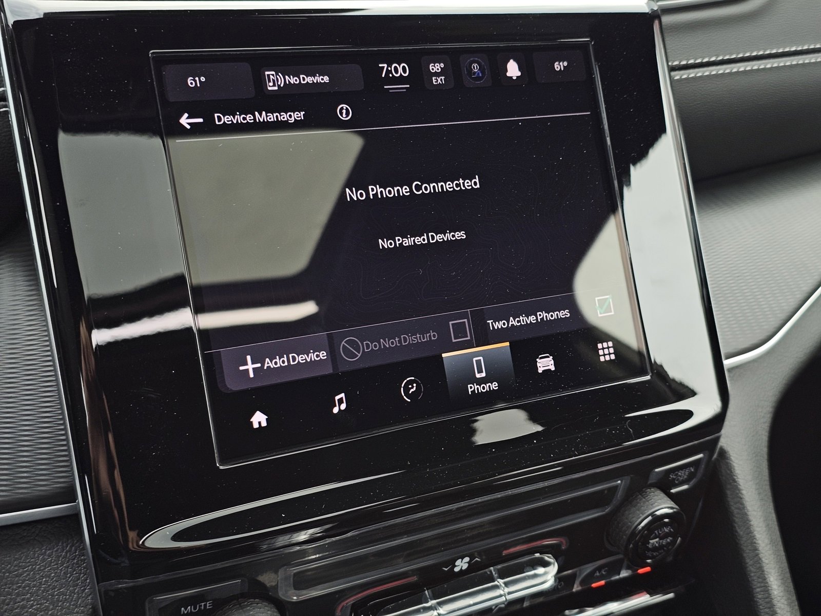 New 2025 Jeep Grand Cherokee L Laredo image 12