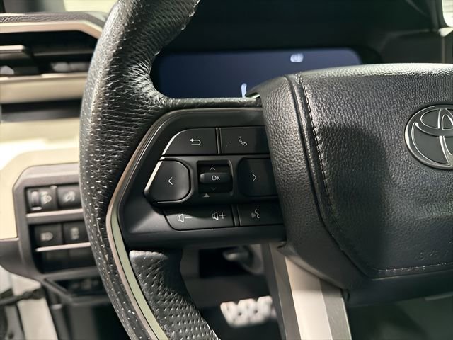 Used 2024 Toyota Tacoma TRD Sport image 17