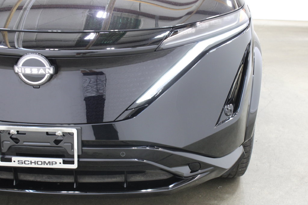 Used 2024 Nissan Ariya AWD image 8