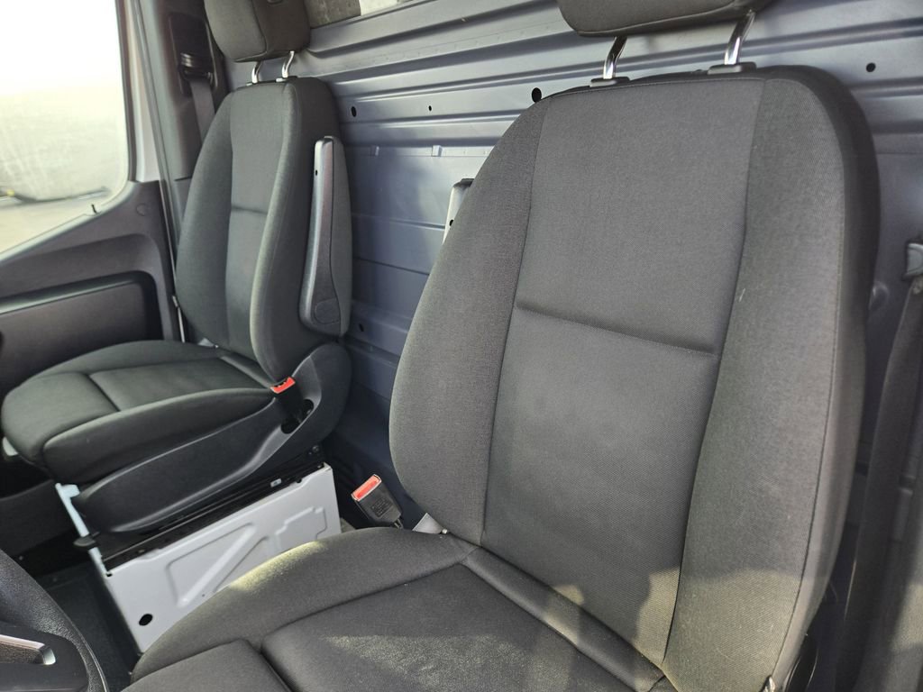 Used 2020 Mercedes-Benz Sprinter 3500 image 17