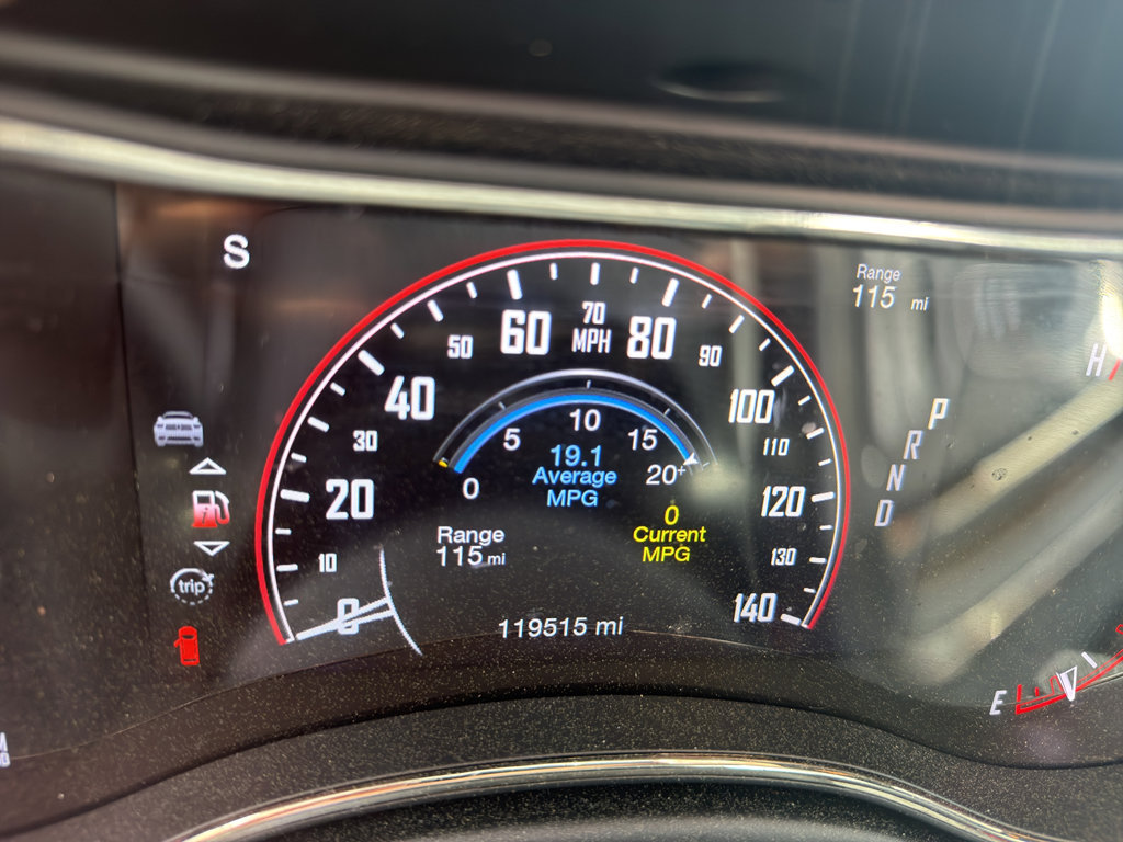 Used 2019 Dodge Durango R/T w/ Blacktop Package image 7