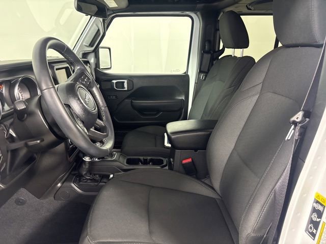 Used 2022 Jeep Wrangler Unlimited Sport image 16