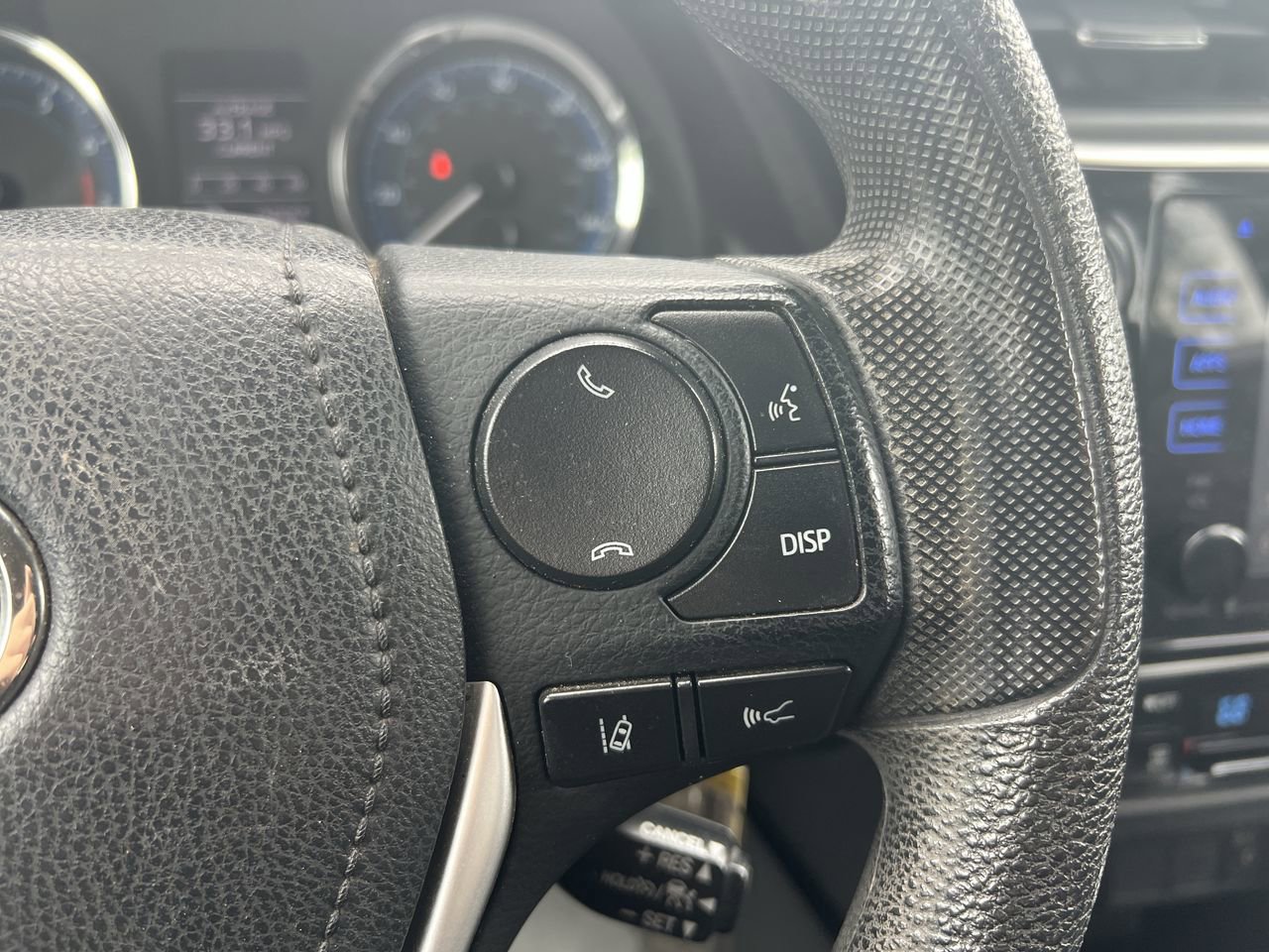 Used 2017 Toyota Corolla LE FWD image 20