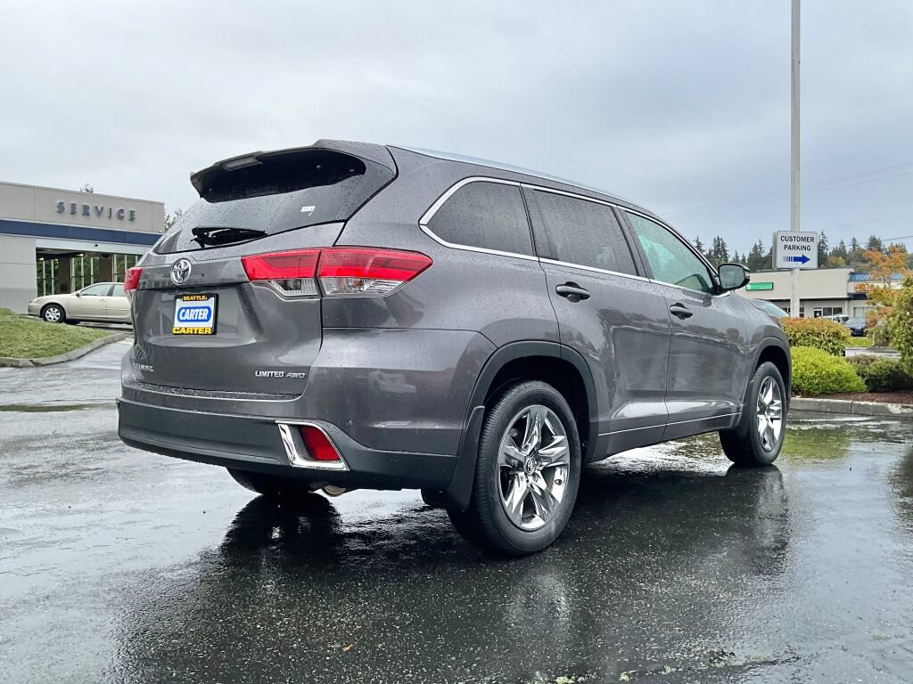 Used 2019 Toyota Highlander Limited Platinum AWD/4WD image 7