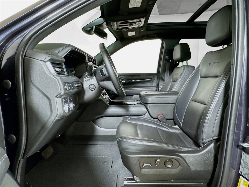 Used 2023 GMC Yukon XL Denali image 21