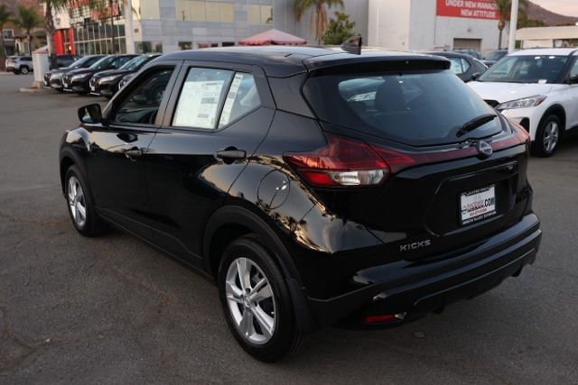 New 2025 Nissan Kicks Play S image 6