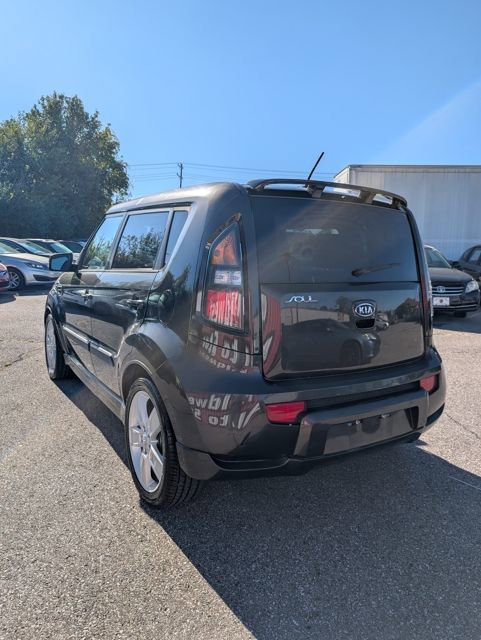 Used 2011 Kia Soul ! image 4