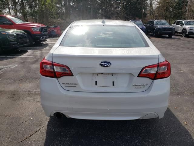 Used 2017 Subaru Legacy 2.5i Premium image 4