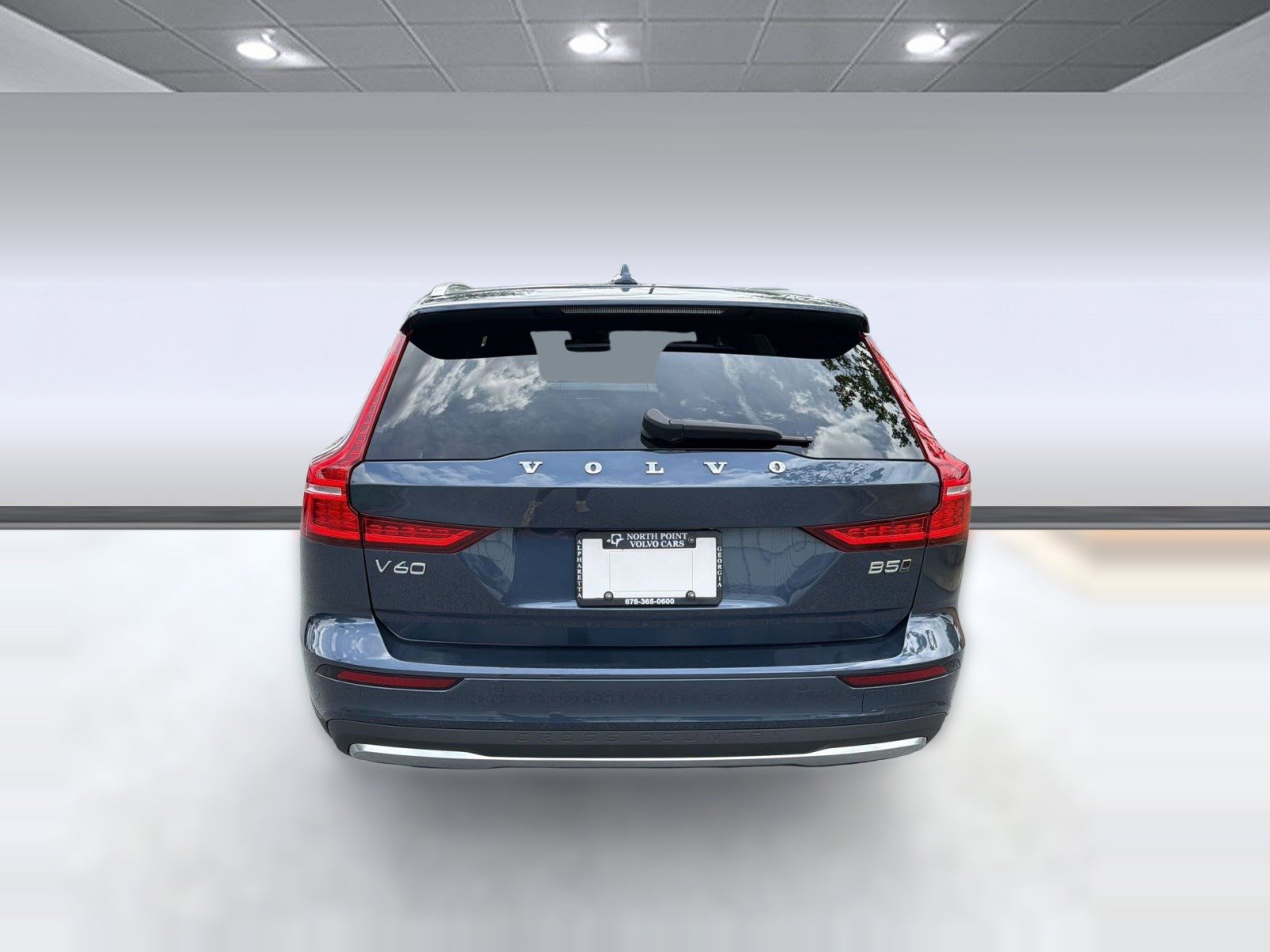 Used 2025 Volvo V60 B5 Cross Country Plus AWD/4WD image 10