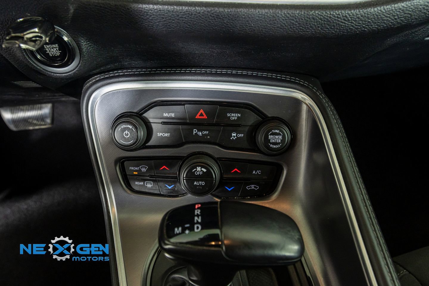 Used 2019 Dodge Challenger GT image 18