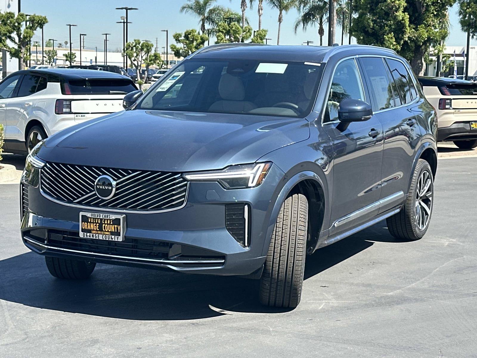 New 2026 Volvo XC90 B6 Core AWD/4WD image 3