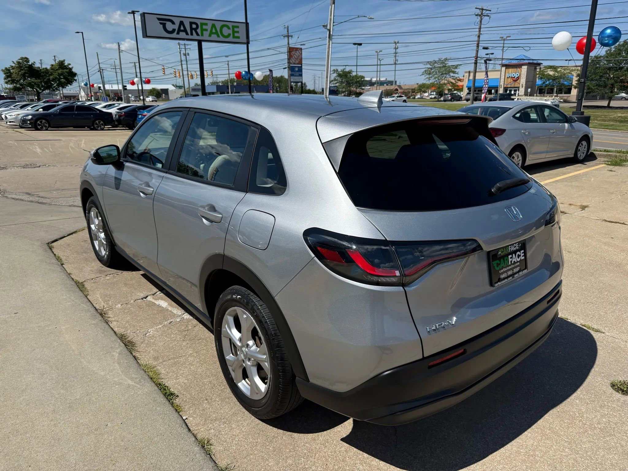 Used 2023 Honda HR-V LX image 8