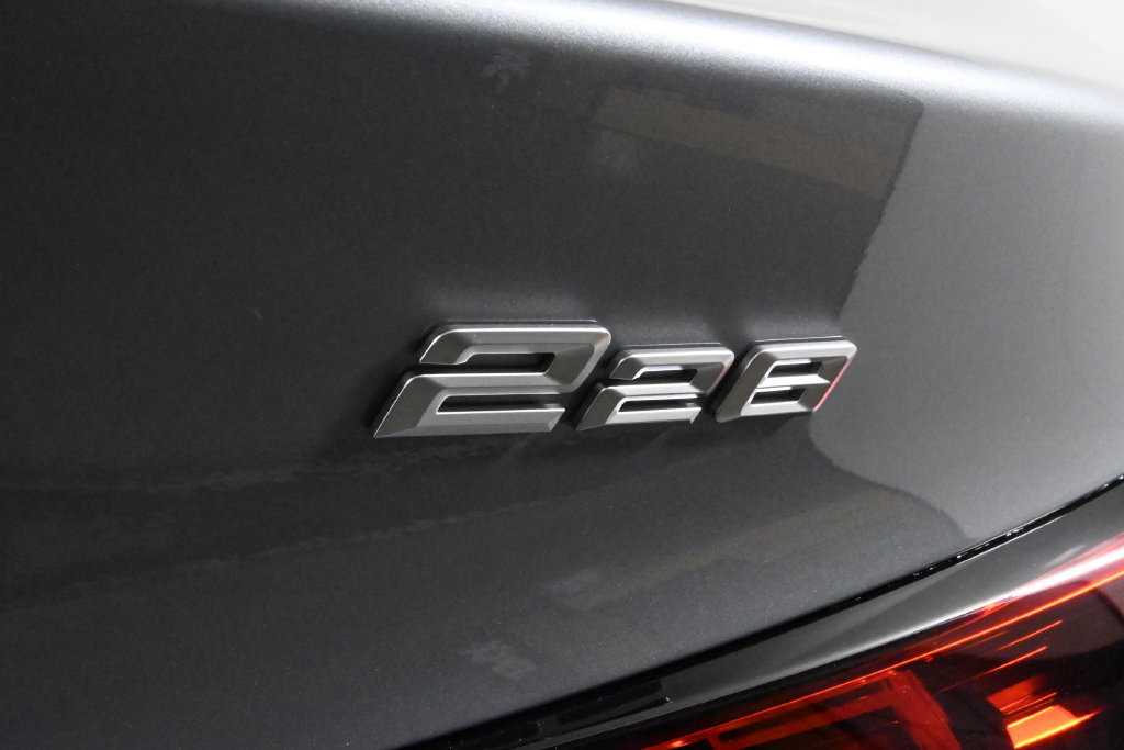 Used 2026 BMW 228i xDrive w/ Technology Package AWD/4WD image 39