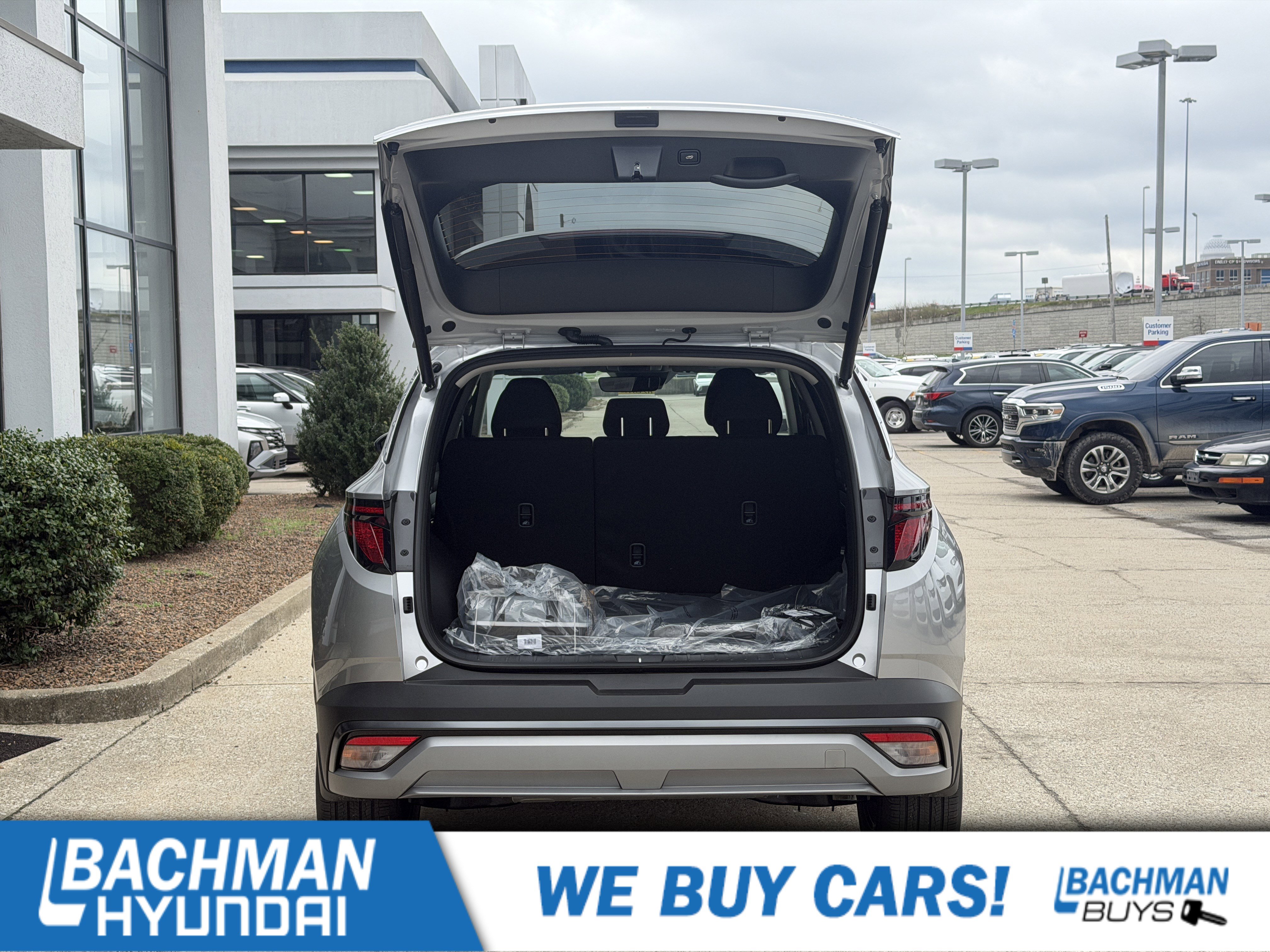 New 2026 Hyundai Tucson SEL image 12