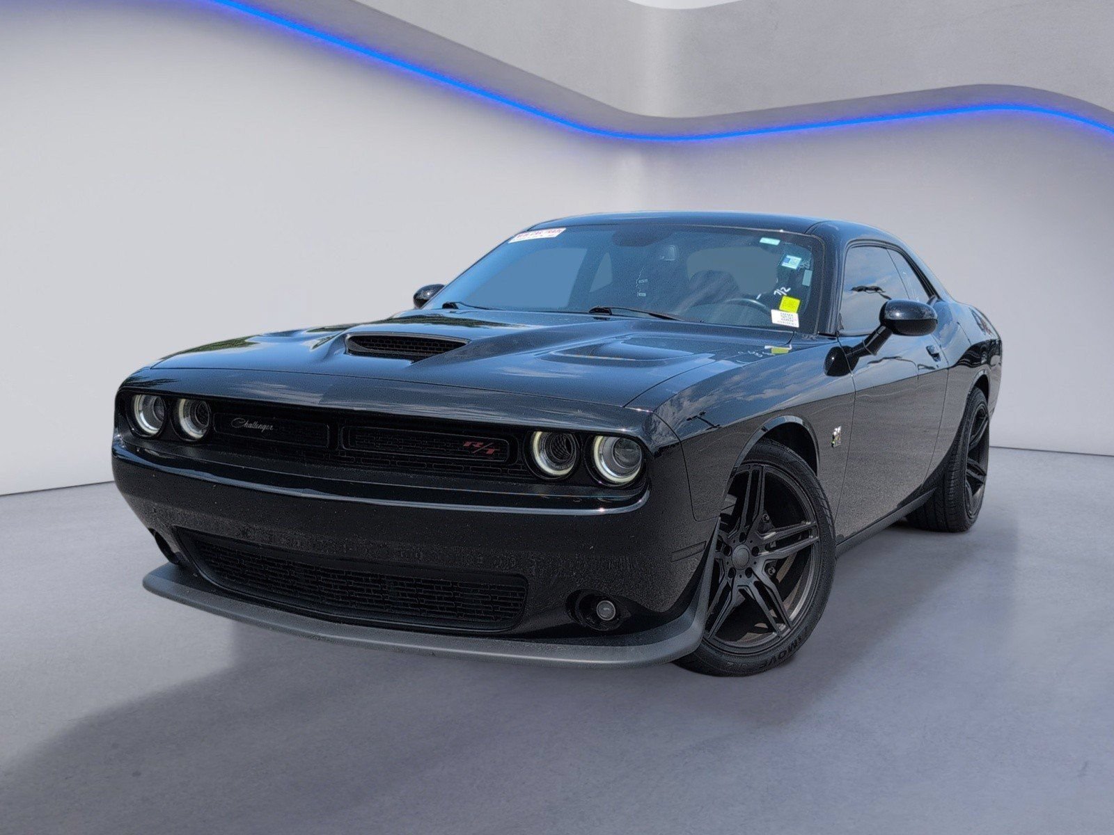 Used 2019 Dodge Challenger R/T Scat Pack RWD video 2