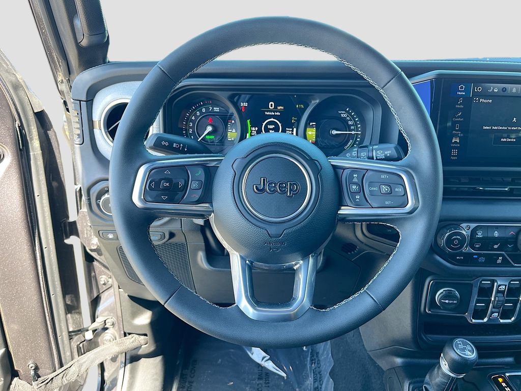 Certified 2025 Jeep Wrangler Unlimited Sahara w/ Safety Group image 11